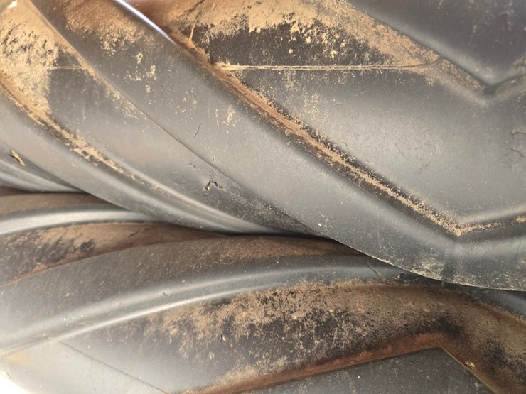 new-holland-1465-image-18