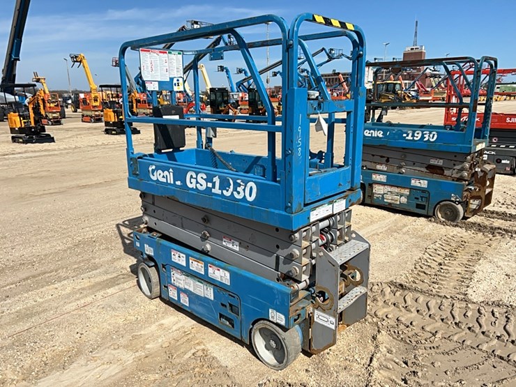 genie-gs1930-image-3