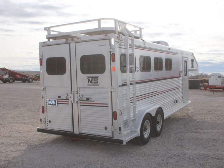 #3020-•-1995-soft-touch-horse-trailer-with-living-quarters-image-7
