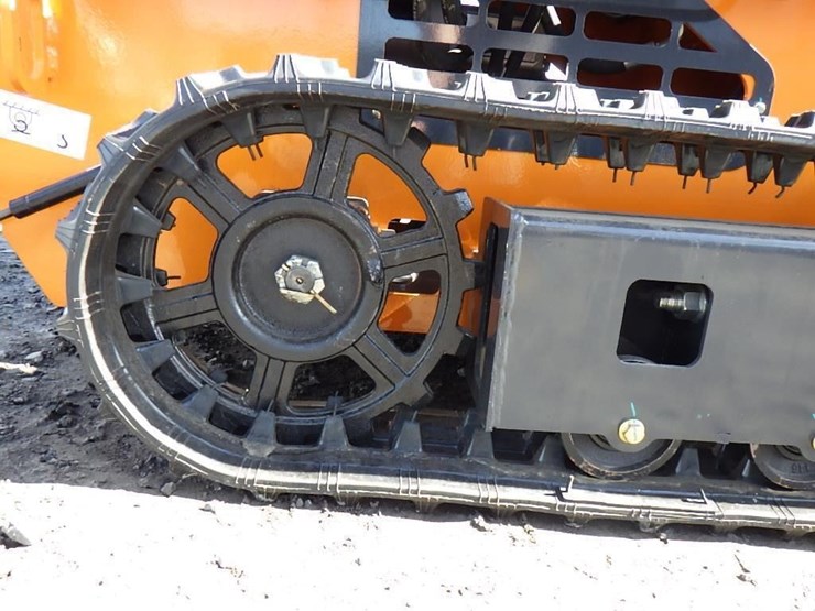 2025-aboss-gh380-skid-steer-tracked-loader-image-8