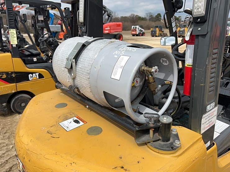 2021-caterpillar-2c6000-image-10