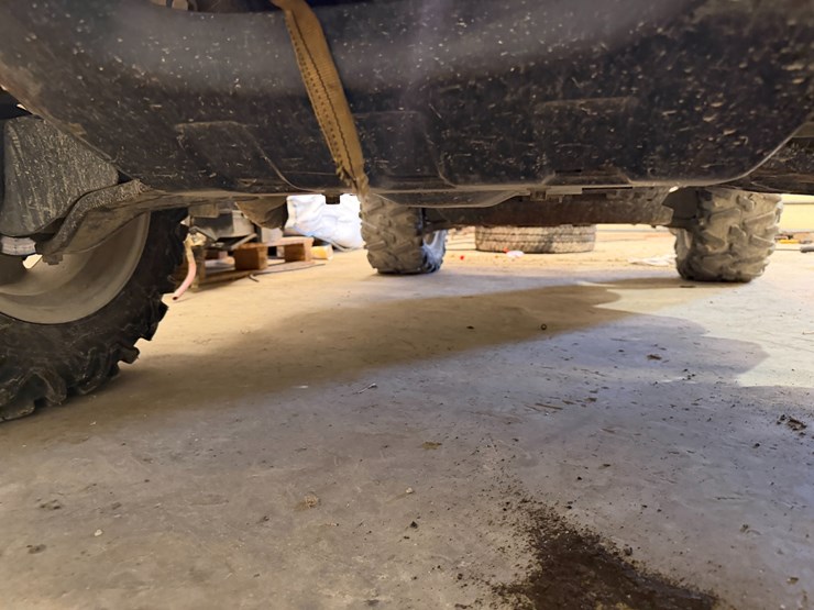 john-deere-gator-image-16