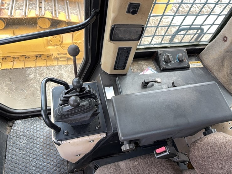 caterpillar-963c-image-18