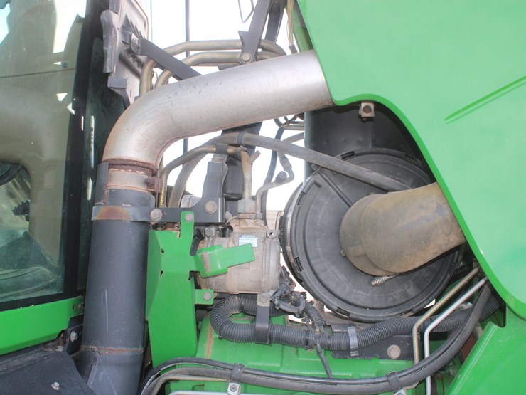 2009-john-deere-8330-image-75