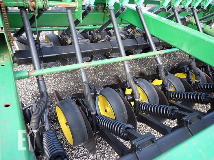 john-deere-750-image-6