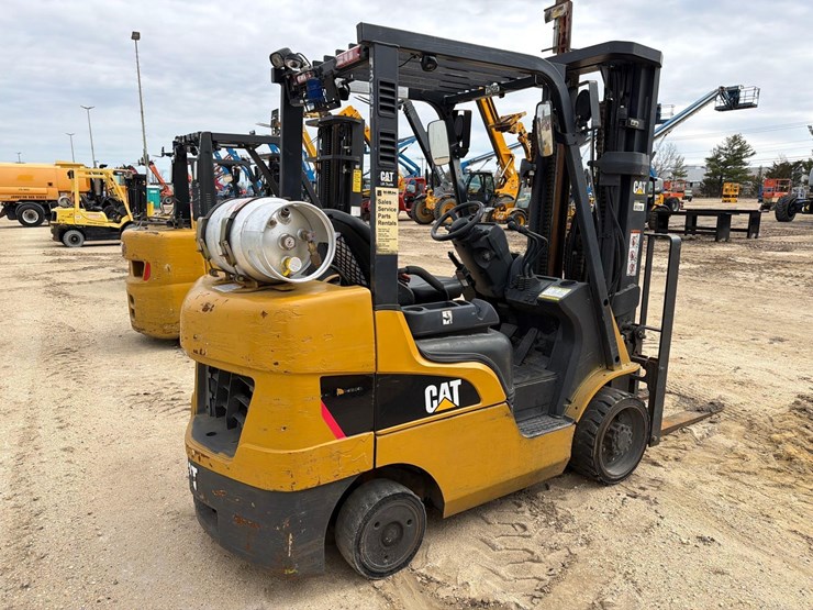 2021-caterpillar-2c6000-image-7