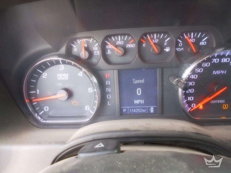 2017-chevrolet-tahoe-image-6