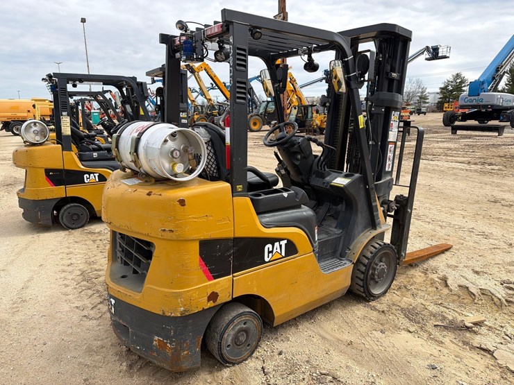 2021-caterpillar-2c6000-image-7