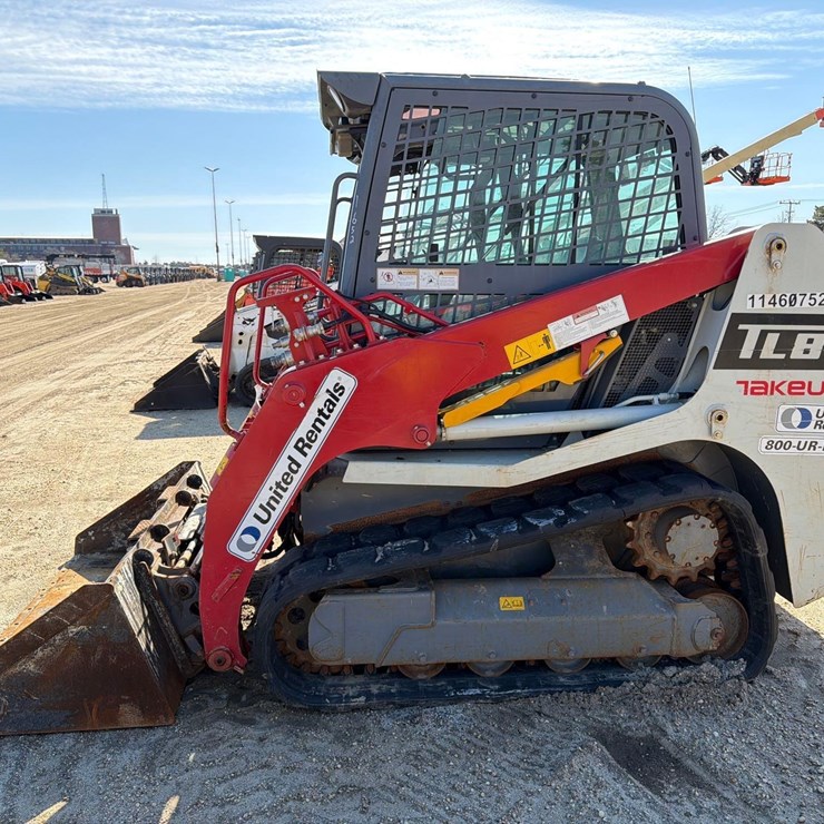 TAKEUCHI TL8R2