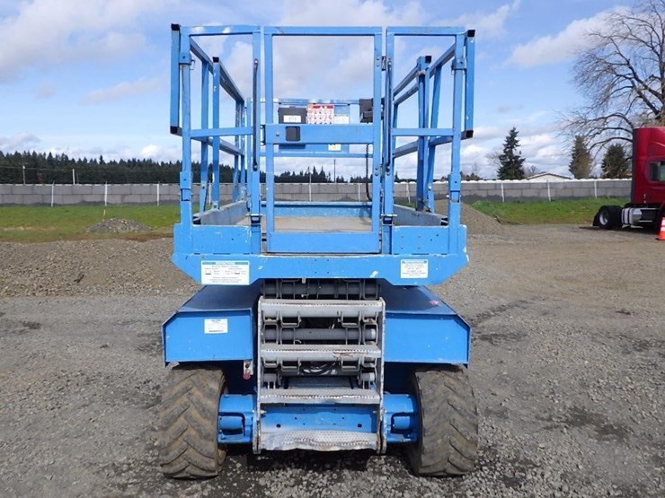 2008-genie-gs-3268-scissor-lift-image-6