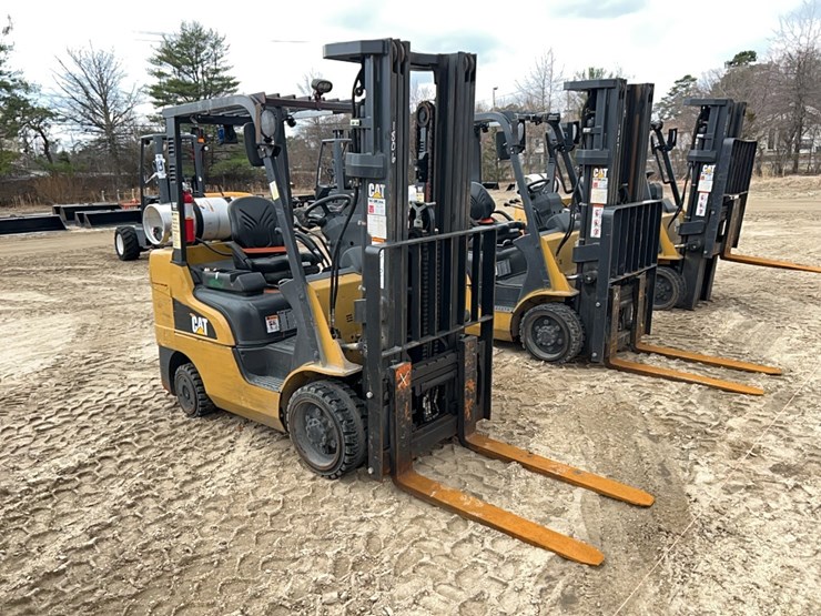 2021-caterpillar-2c6000-image-1