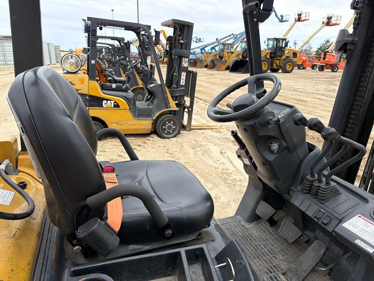 2021-caterpillar-2c6000-image-9