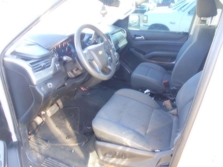 2019-chevrolet-tahoe-image-6