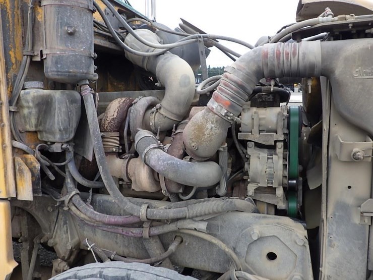 2006-peterbilt-357-image-45