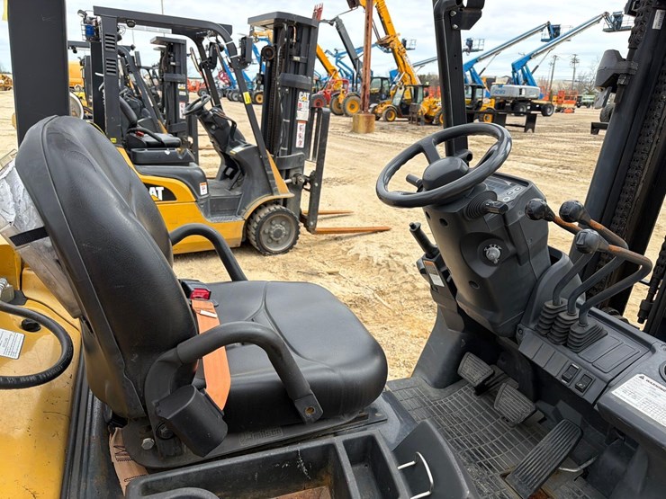 2021-caterpillar-2c6000-image-9