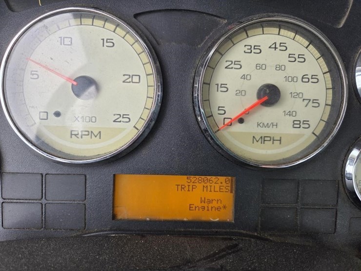 2016-international-prostar-image-60