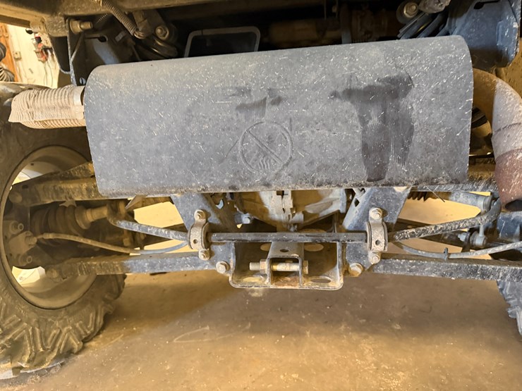 john-deere-gator-image-12