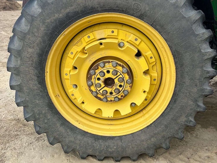 2011-john-deere-7530-image-12