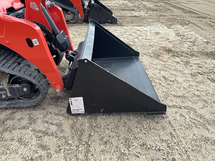 2026-kubota-scl1000-image-9