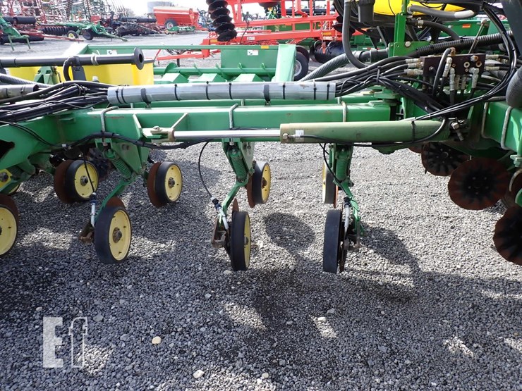 john-deere-1770-image-10