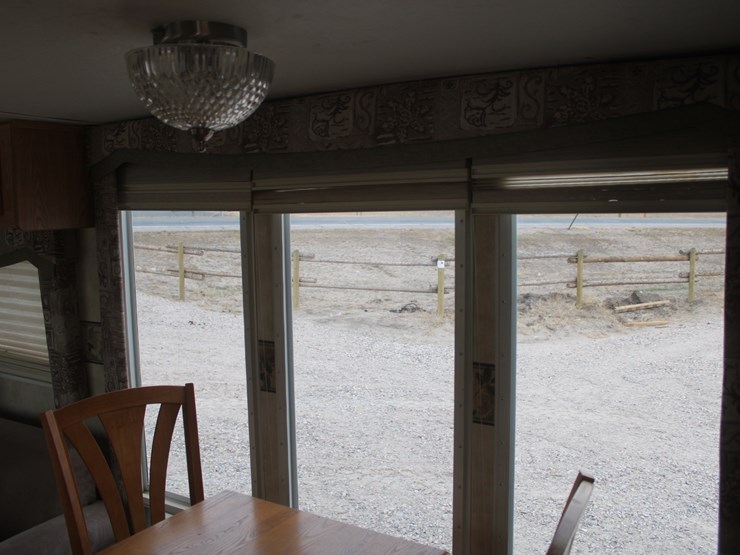 #3000-•-2007-palomino-ultra-lite-thoroughbred-f830re-30ft-camper-trailer-image-36