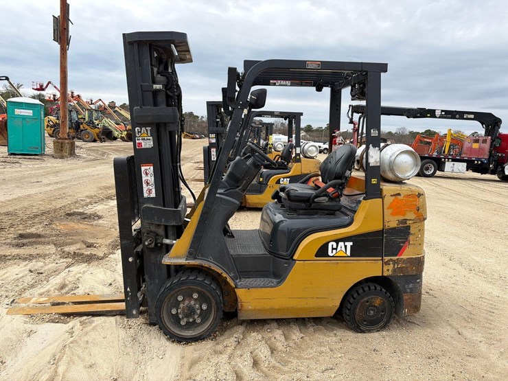 2021-caterpillar-2c6000-image-1