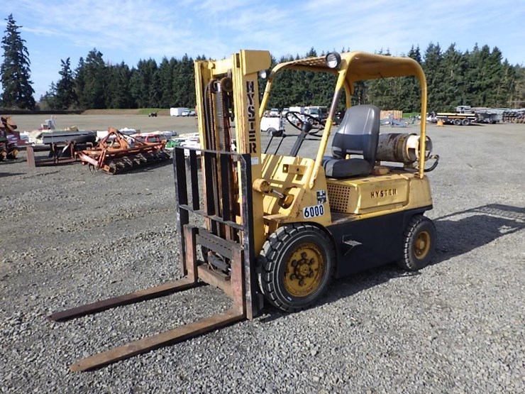 hyster-forklift-image-1