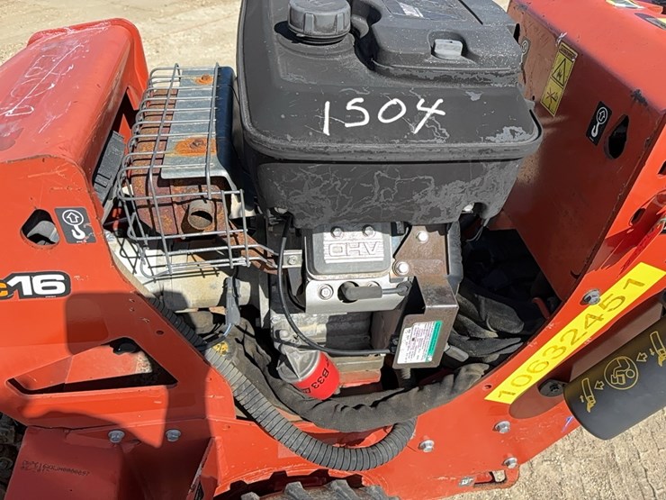 ditch-witch-c16-image-5