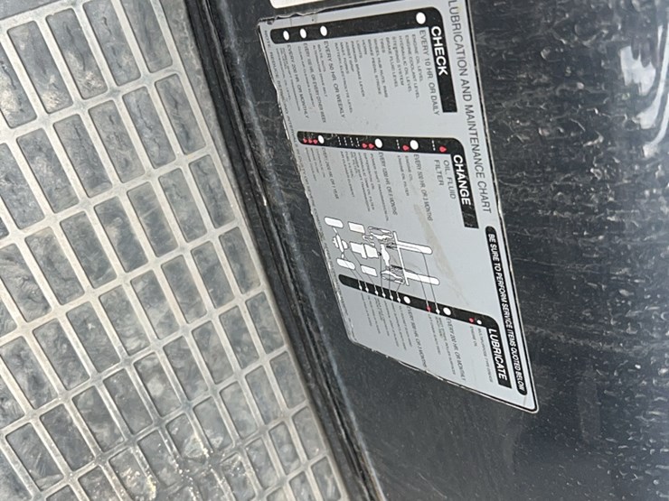 2021-caterpillar-2c6000-image-10