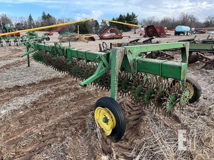 john-deere-111-image-4