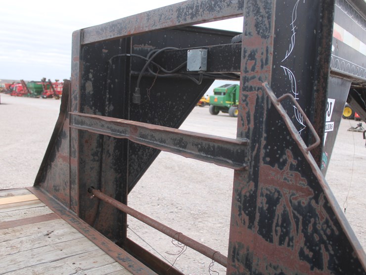 2004-pj-flatbed-image-28