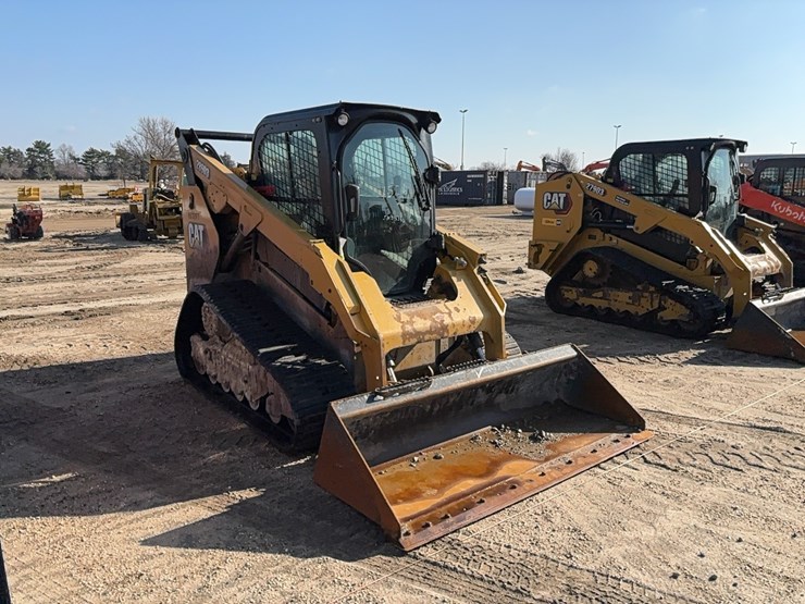 2020-caterpillar-289d3-image-2