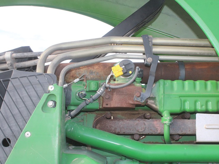 2009-john-deere-8330-image-65