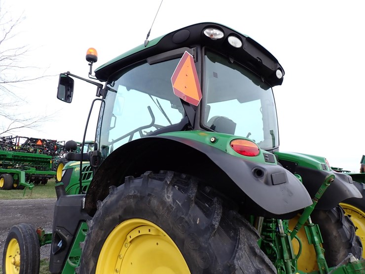 john-deere-6110r-image-15