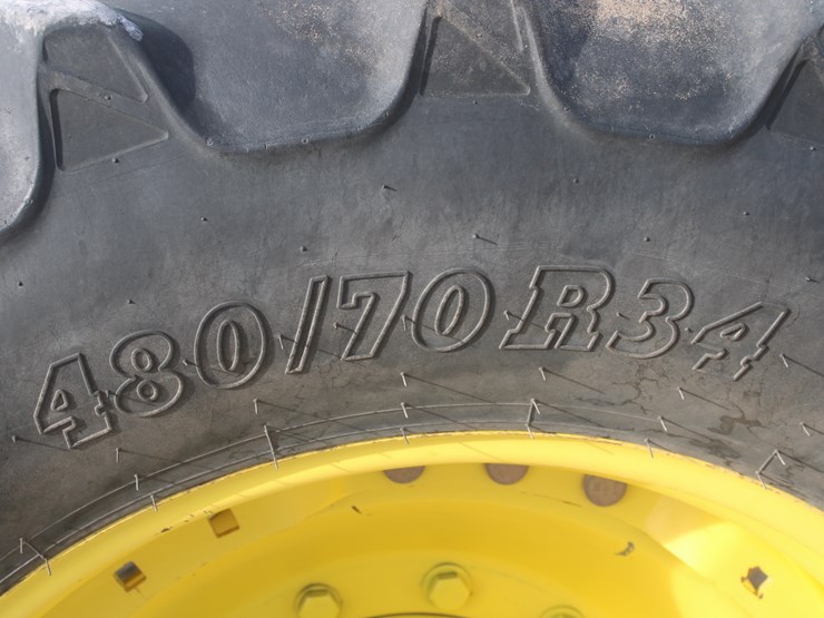 2009-john-deere-8330-image-18