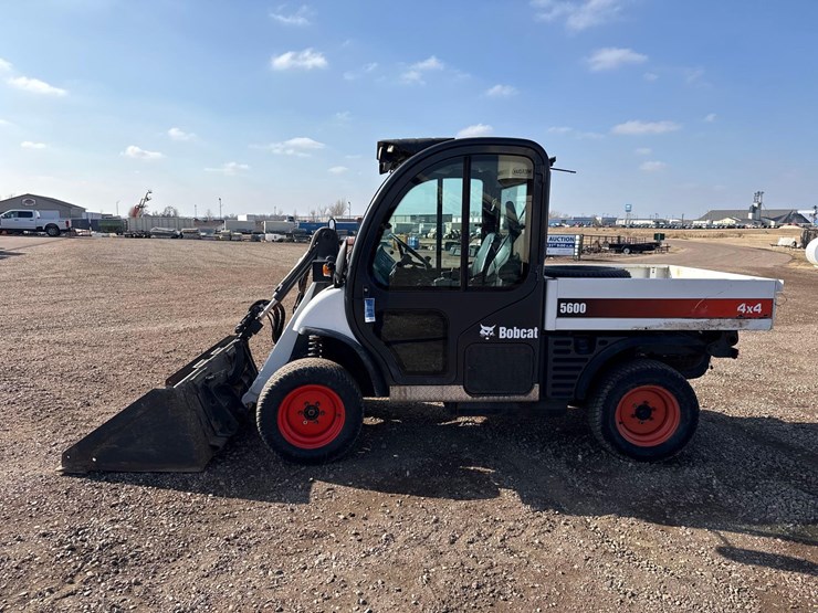 2007-bobcat-5600-toolcat-image-7