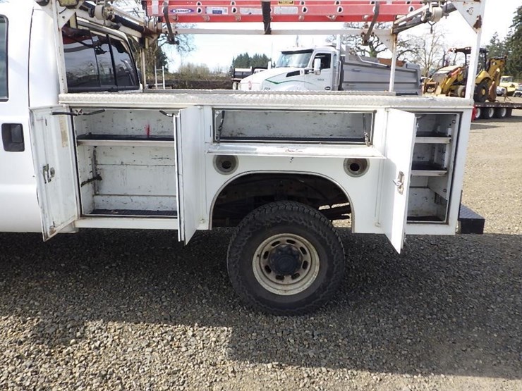 2003-ford-f350-image-10