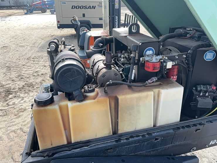 2017-sullair-185dpq-image-7