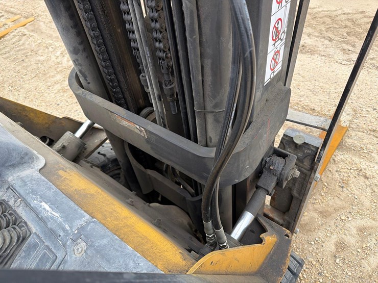 2021-caterpillar-2c6000-image-6