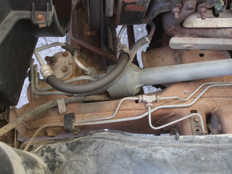 #3038-•-1992-gmc-seirra-single-cab-pickup-image-73