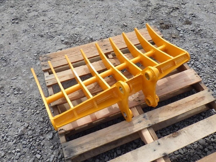 caterpillar-303-image-2