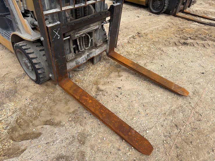 2021-caterpillar-2c6000-image-5