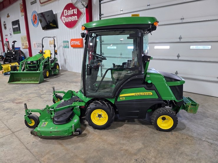 2015-john-deere-1575-image-2
