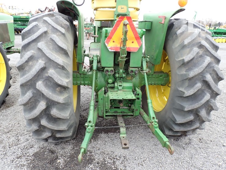 john-deere-4020-image-7