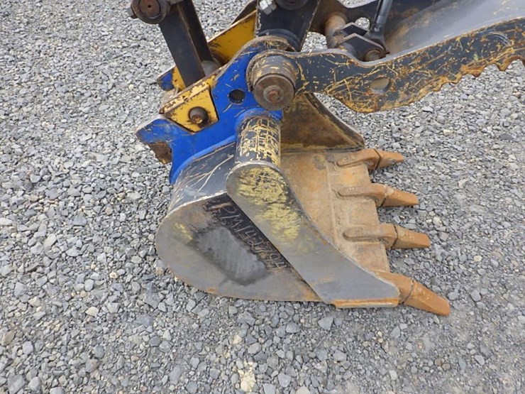 2020-deere-26g-image-20