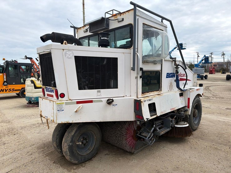 elgin-pelican-s-image-3