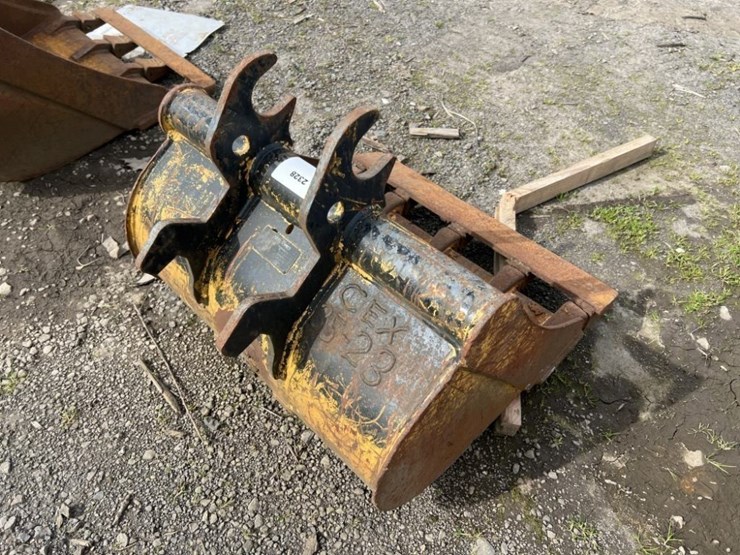 john-deere-28-image-3