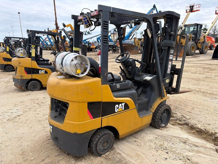 2021-caterpillar-2c6000-image-7