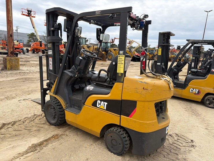 2021-caterpillar-2c6000-image-7