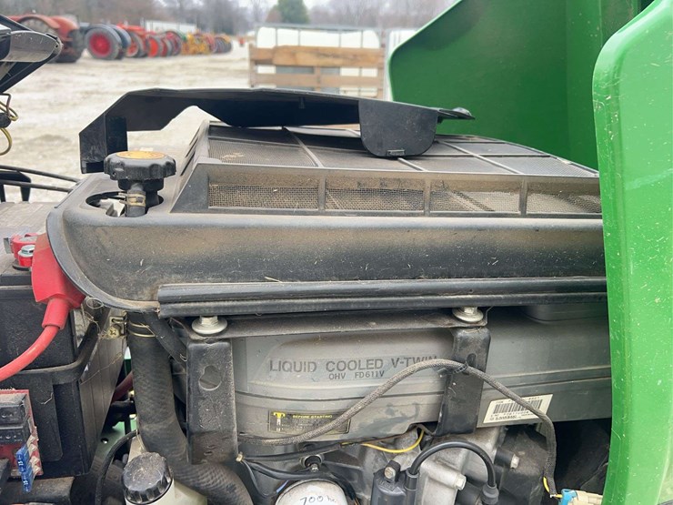 john-deere-345-image-36